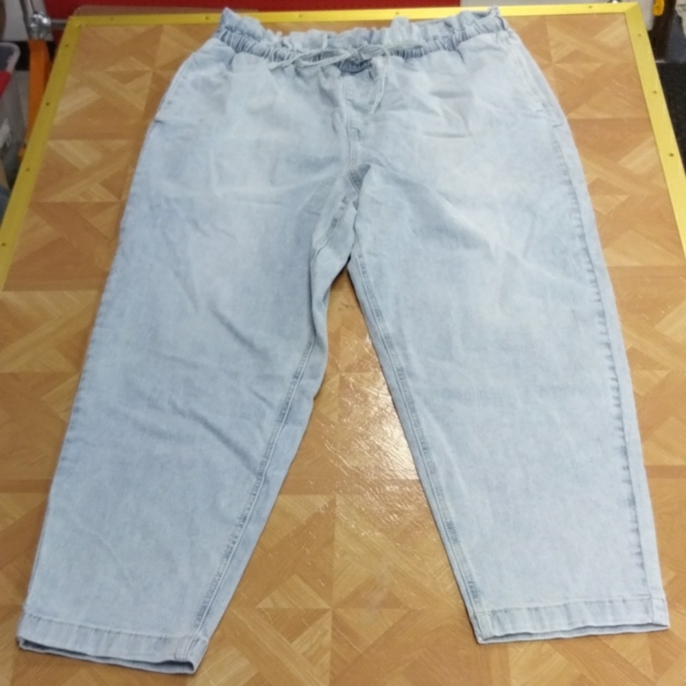 Eloquii Elements Ruffle Waist Jeans - Picture 3 of 8